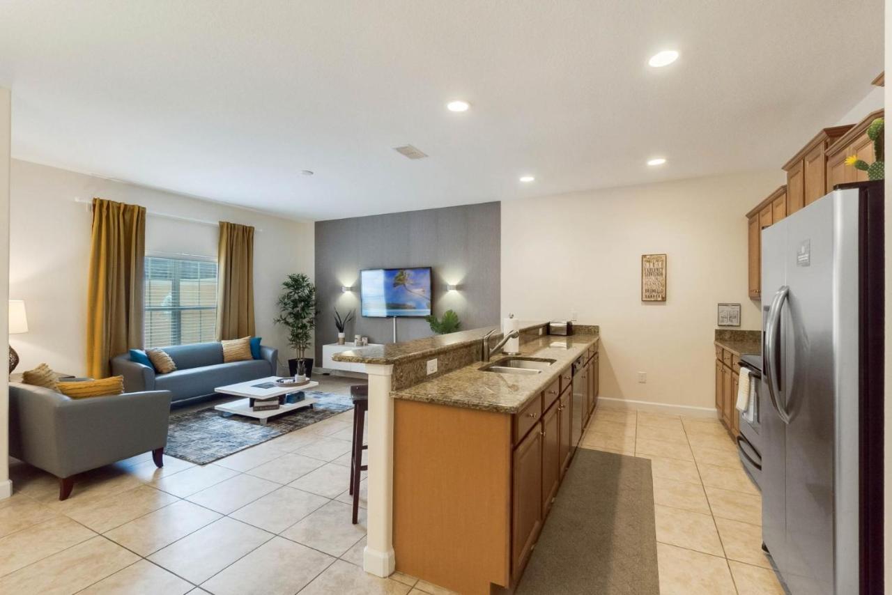 Townhome W Pool Near Disney & Orlando Attractions Кіссіммі Екстер'єр фото