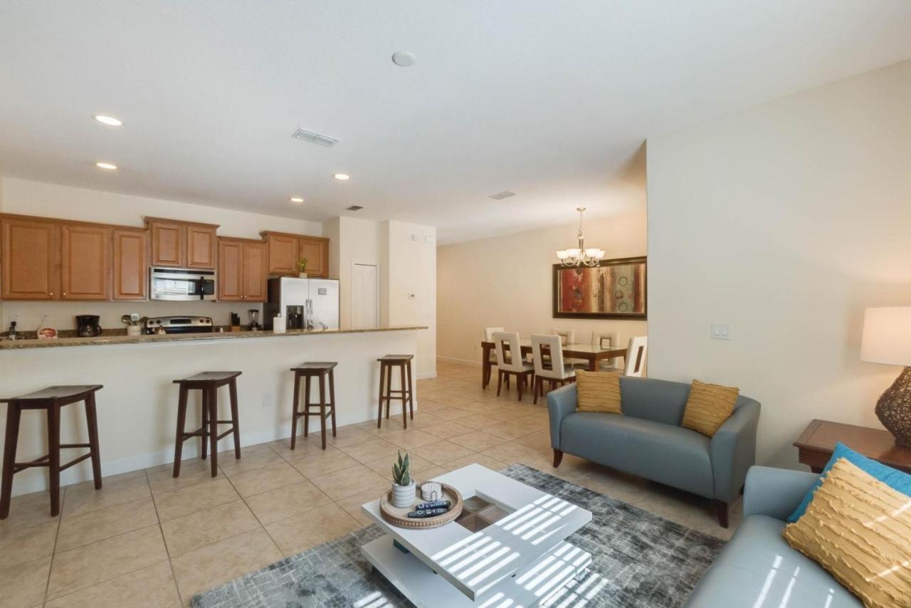 Townhome W Pool Near Disney & Orlando Attractions Кіссіммі Екстер'єр фото